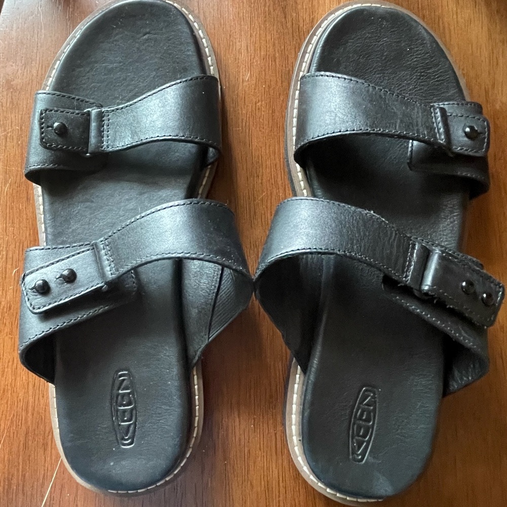 Keen leather sandals, ladies size 8 1/2